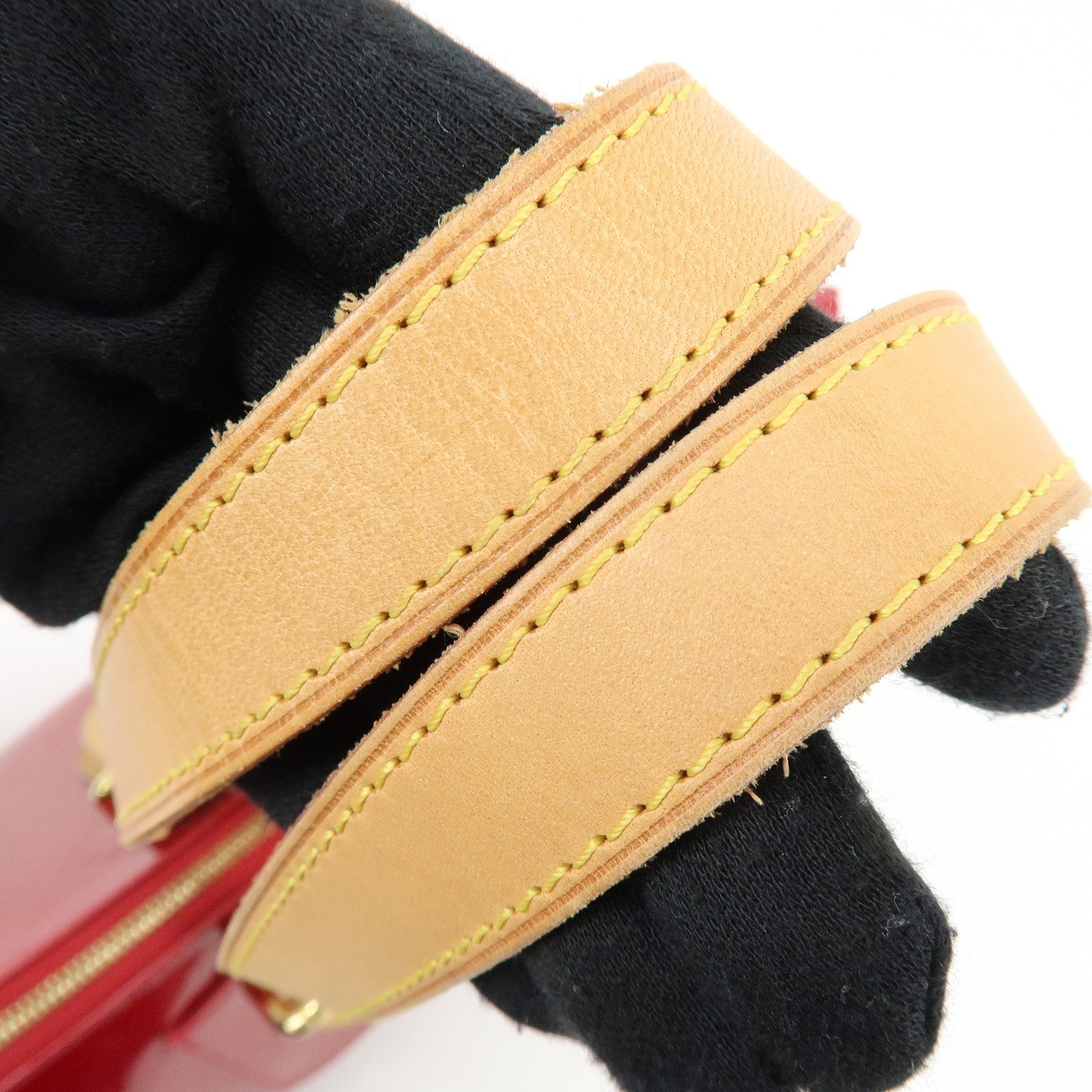 Louis Vuitton Hand Bag - Pomme D'Amour, Vernis Leather