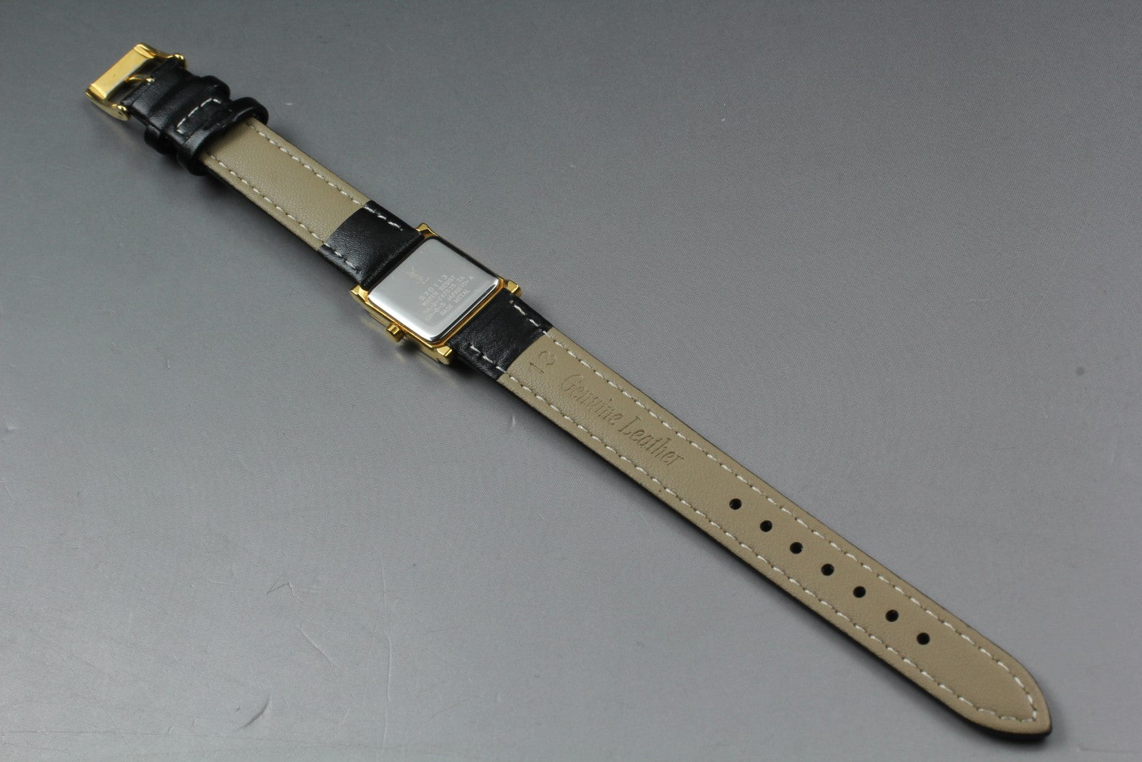 Yves Saint Laurent 5420-F47599 Women's Watch - Gold, Stainless Steel