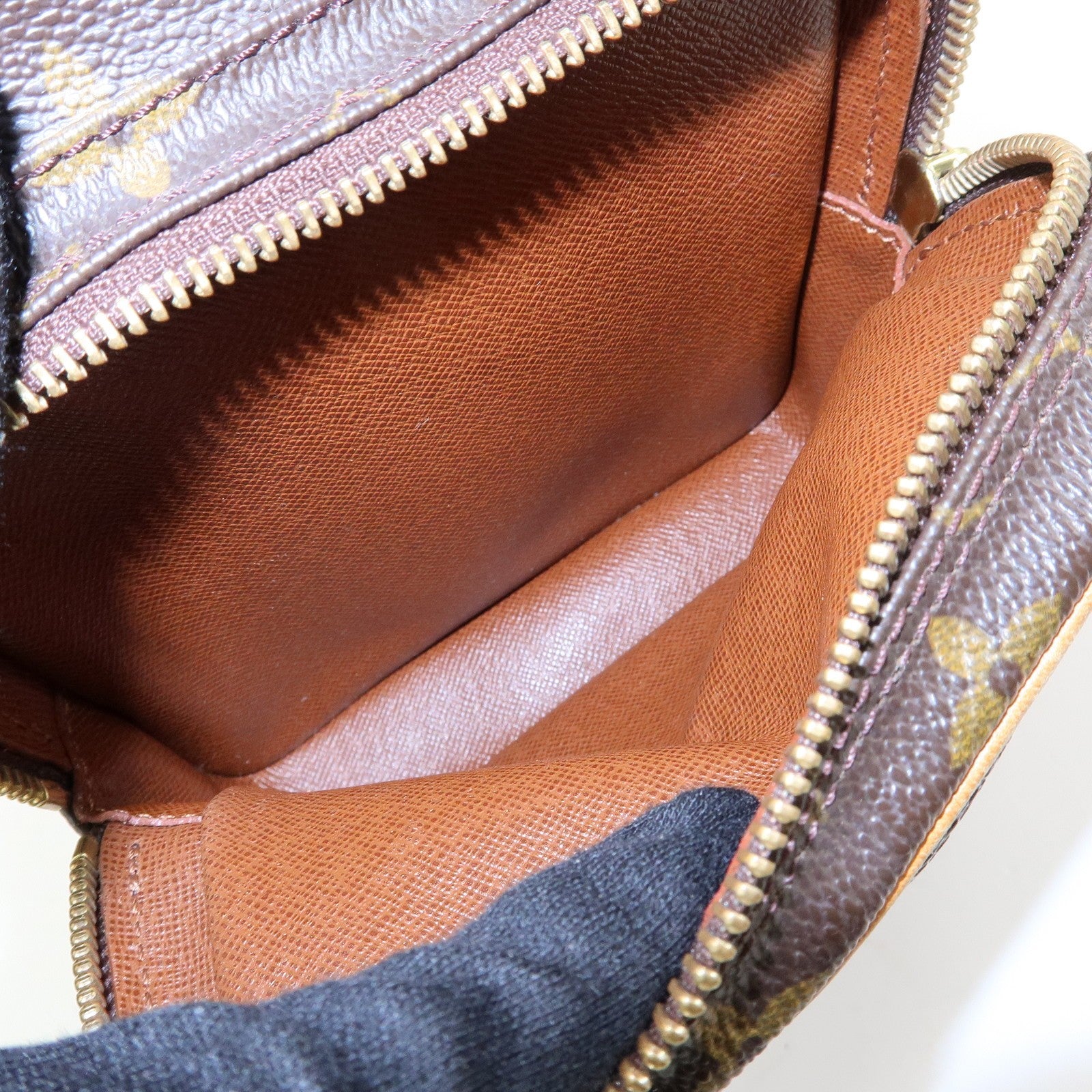 Louis Vuitton Shoulder Bag - Brown, Canvas