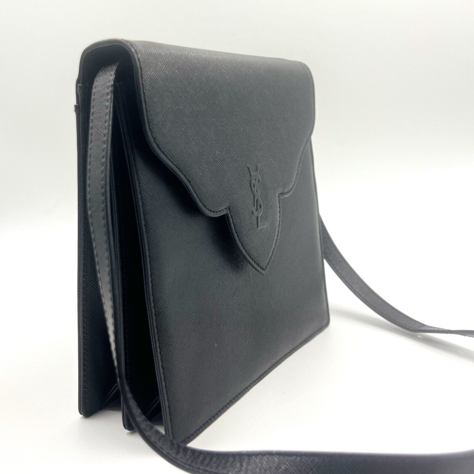 Saint Laurent YSL Shoulder Bag Black, Leather