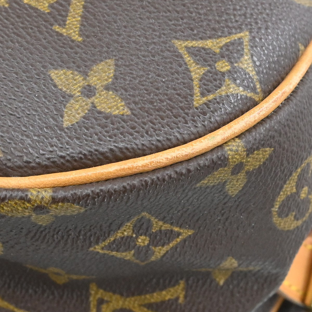 Louis Vuitton Saumur 35 Shoulder Bag - Brown, Monogram Canvas, Leather