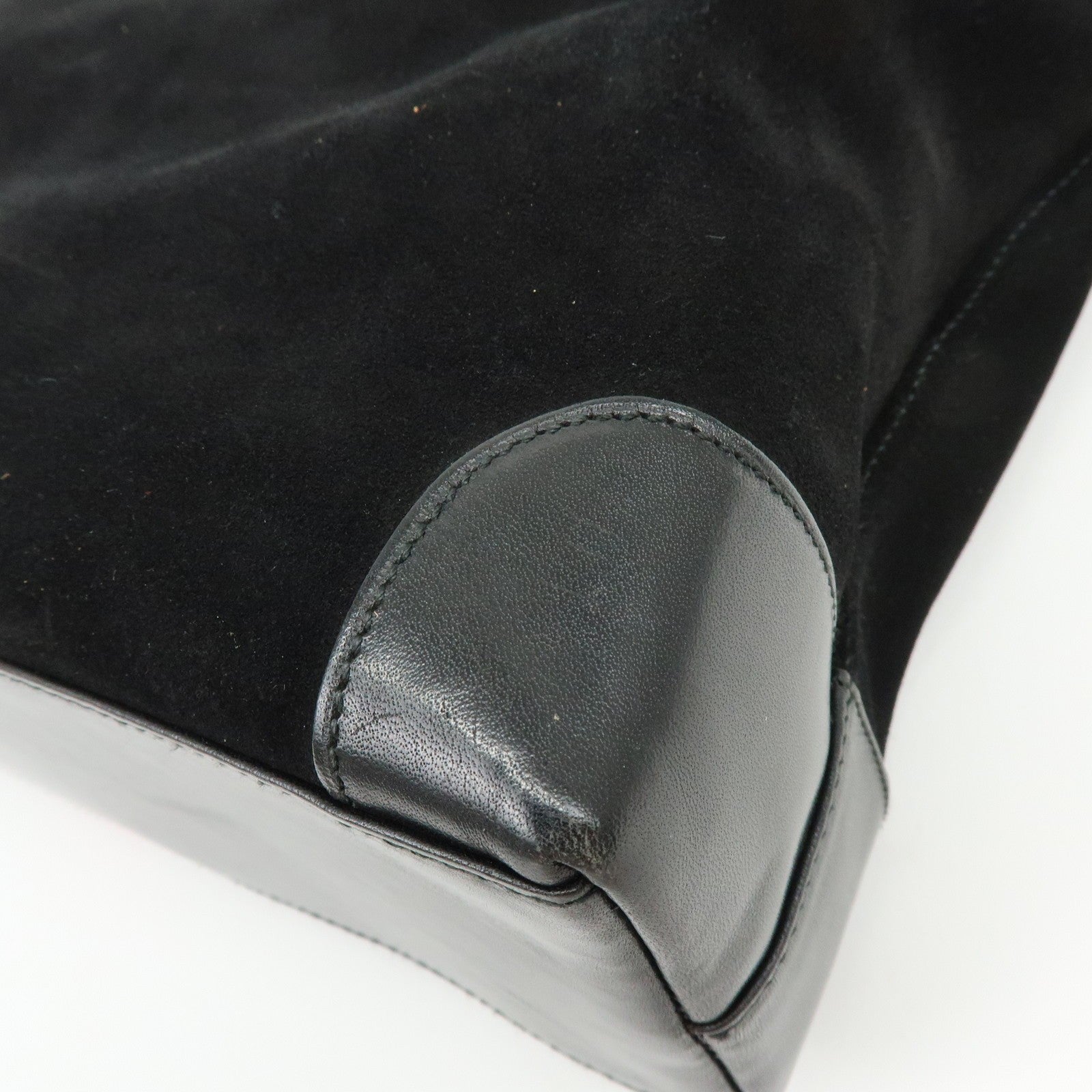 Gucci Shoulder Bag - Black, Suede Leather