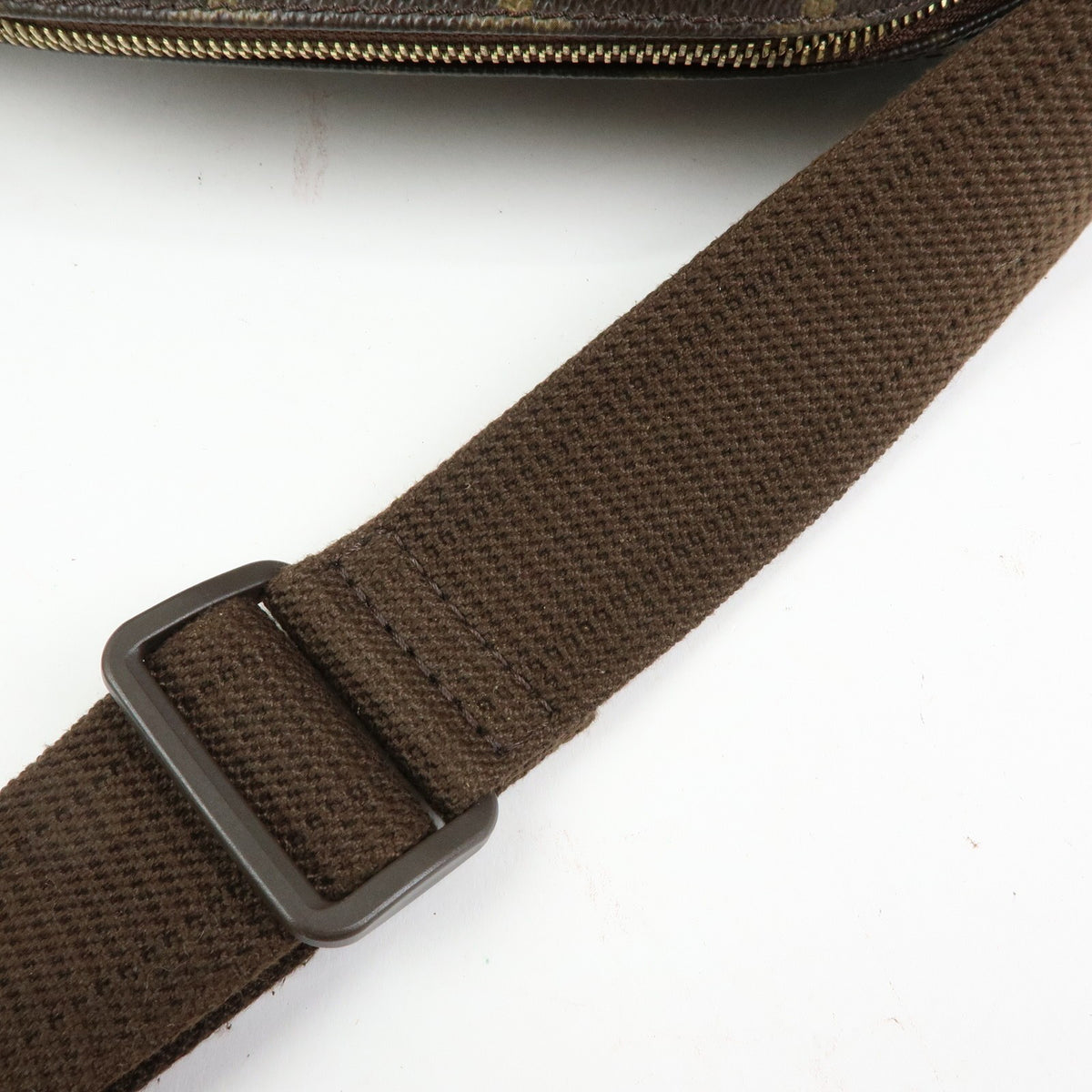 Louis Vuitton Shoulder Crossbody Bag - Brown, Monogram Canvas