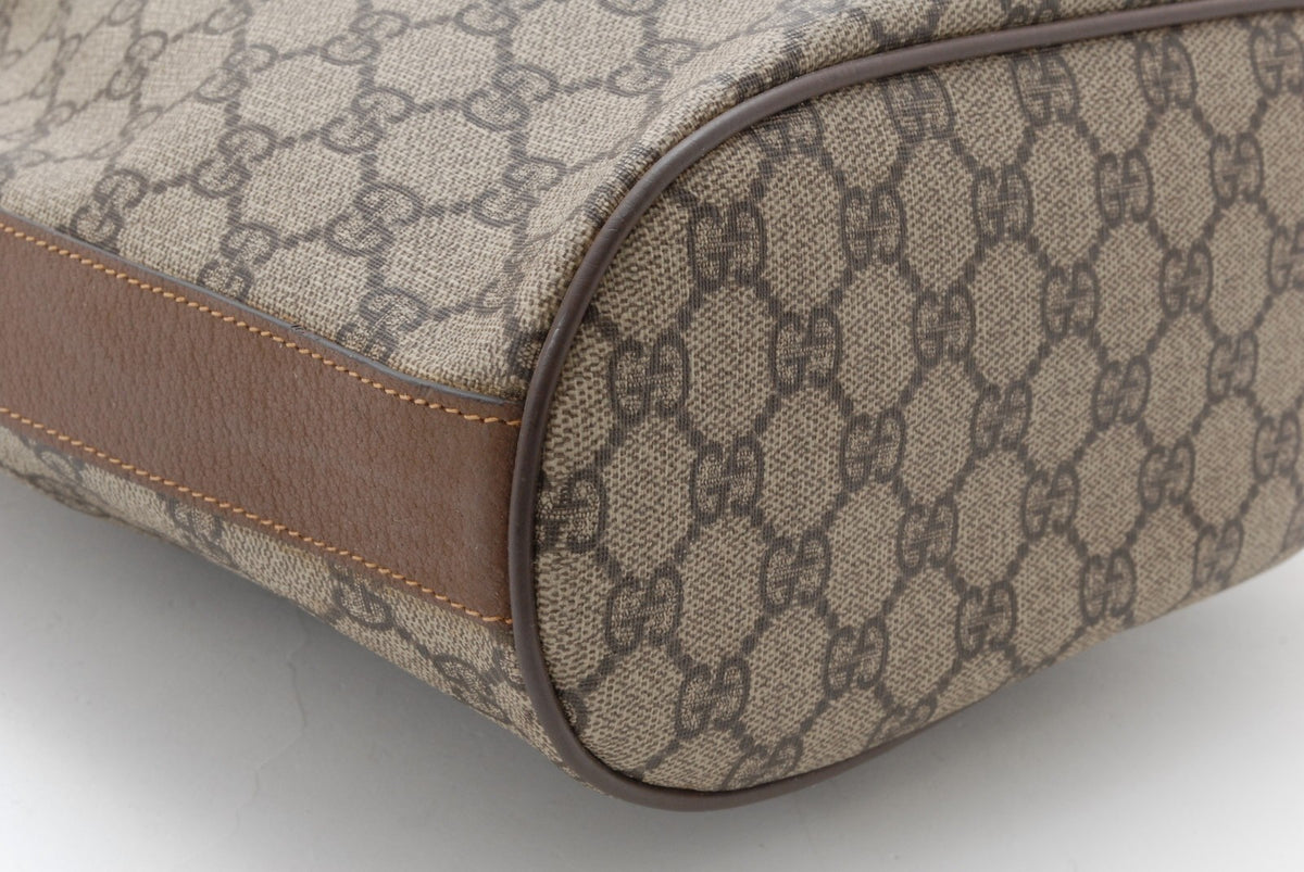 Gucci GG Supreme Monogram Canvas Drawstring Bucket Shoulder Bag - Brown, PVC Leather