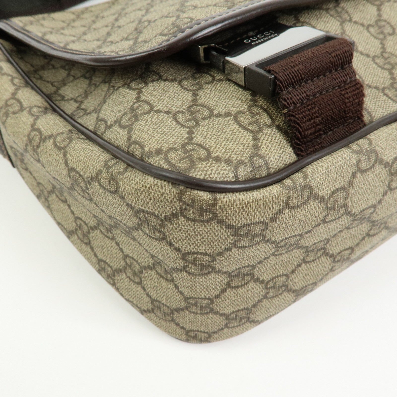 Gucci Shoulder Bag - Brown, GG Supreme, Leather