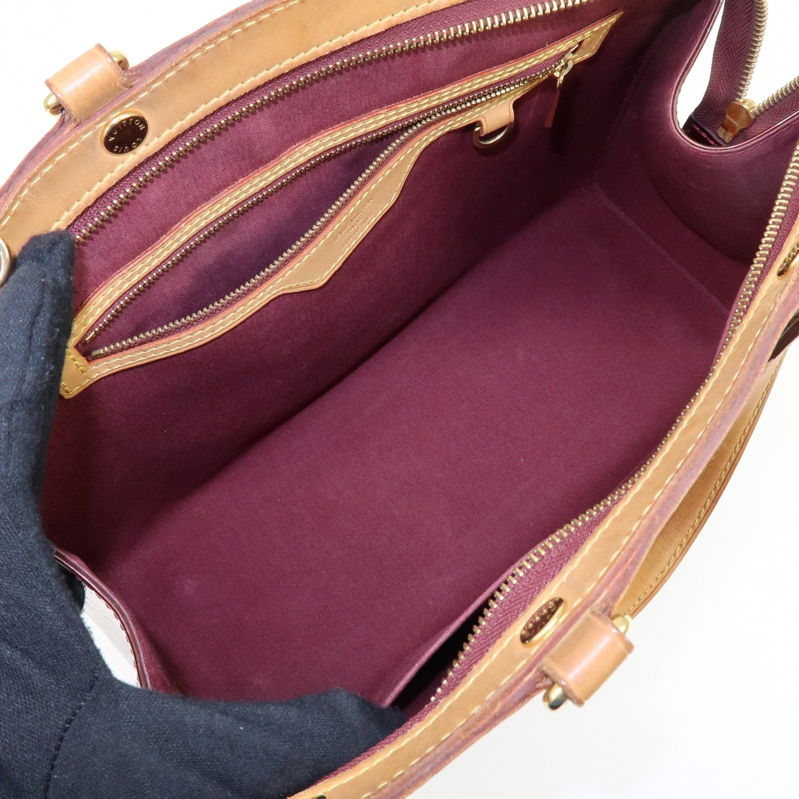 Louis Vuitton M91690 2Way Shoulder Bag - Rouge Fauve, Vernis Leather
