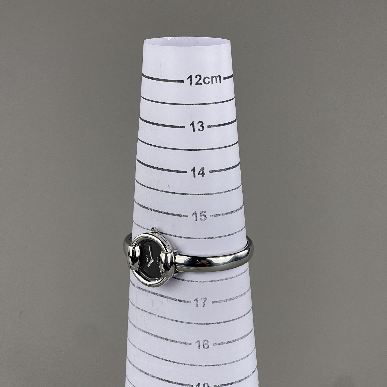 Gucci 1400L Wristwatch - Black, Stainless Steel