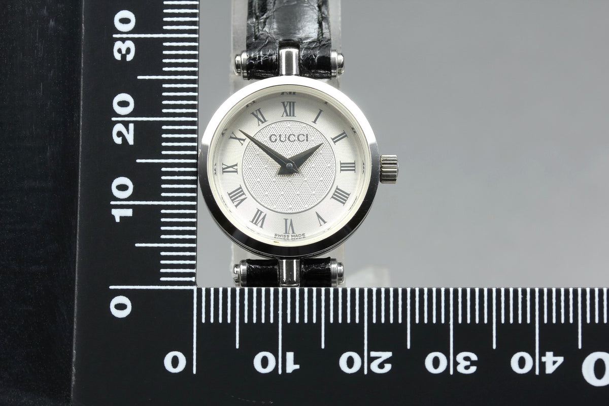Gucci 2040L Watch - Black and Silver, Stainless Steel and Leather
