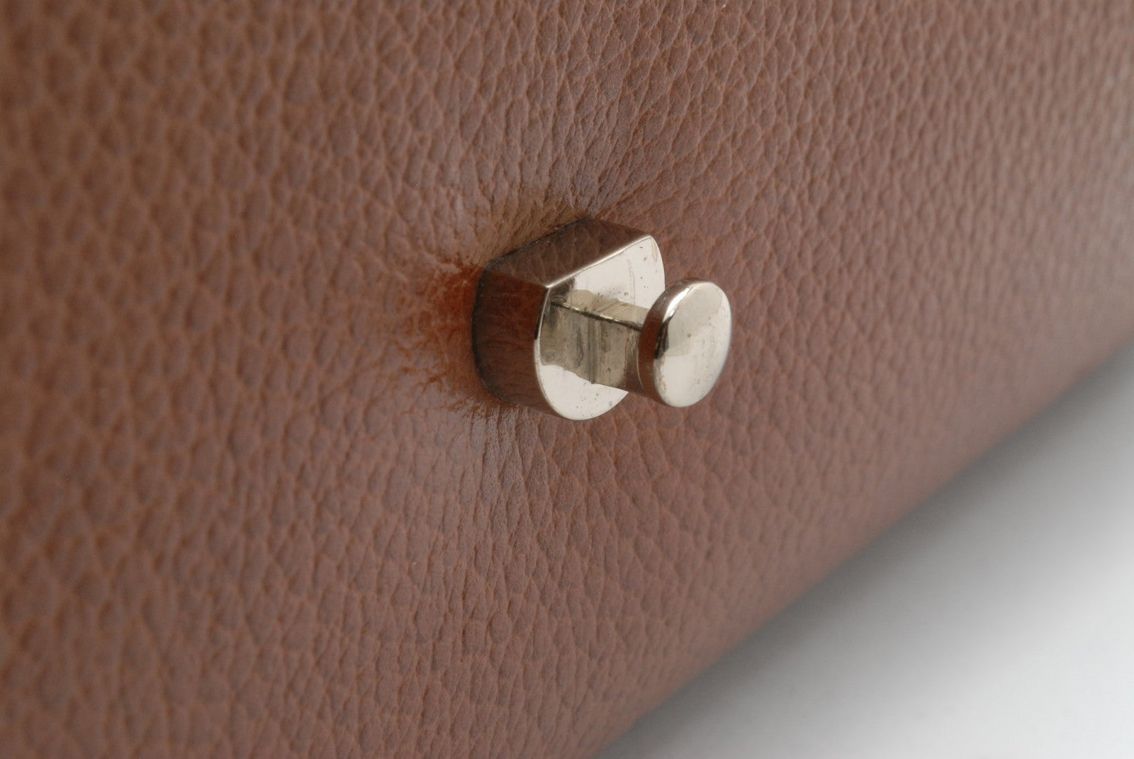 Burberry Barrel Bag Handbag - Brown, Leather