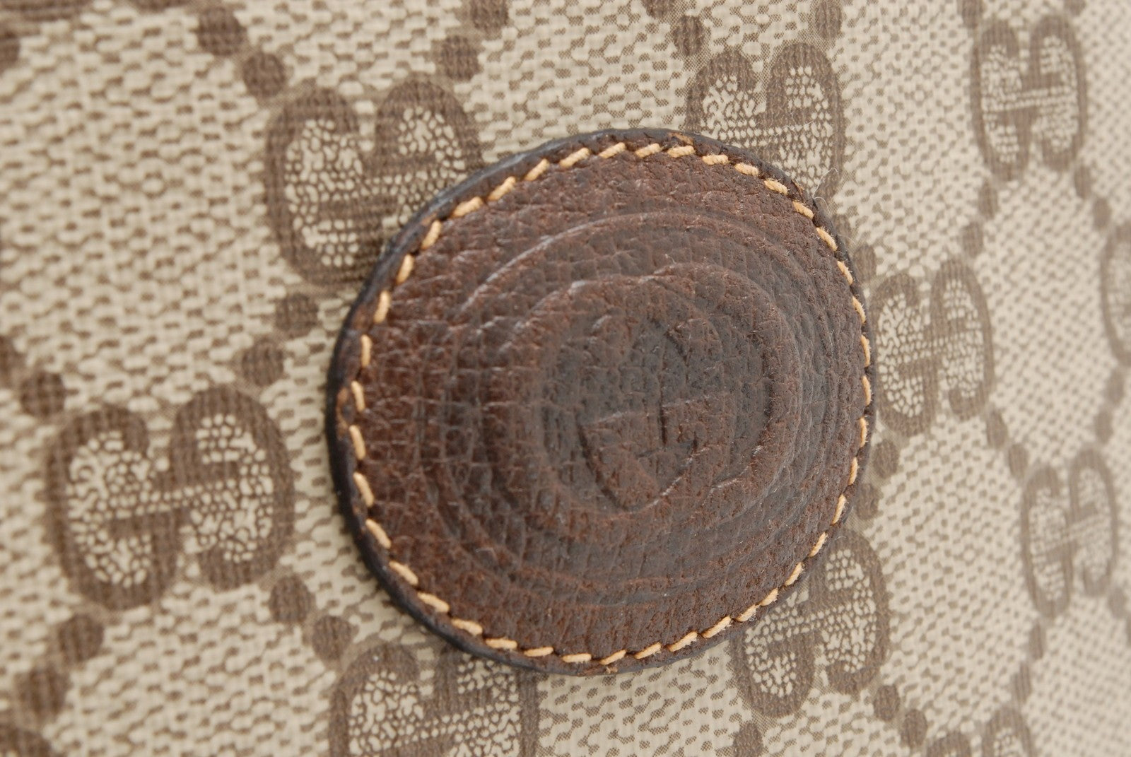 Gucci GG Bucket Bag Shoulder Bag - Brown, Canvas, Leather
