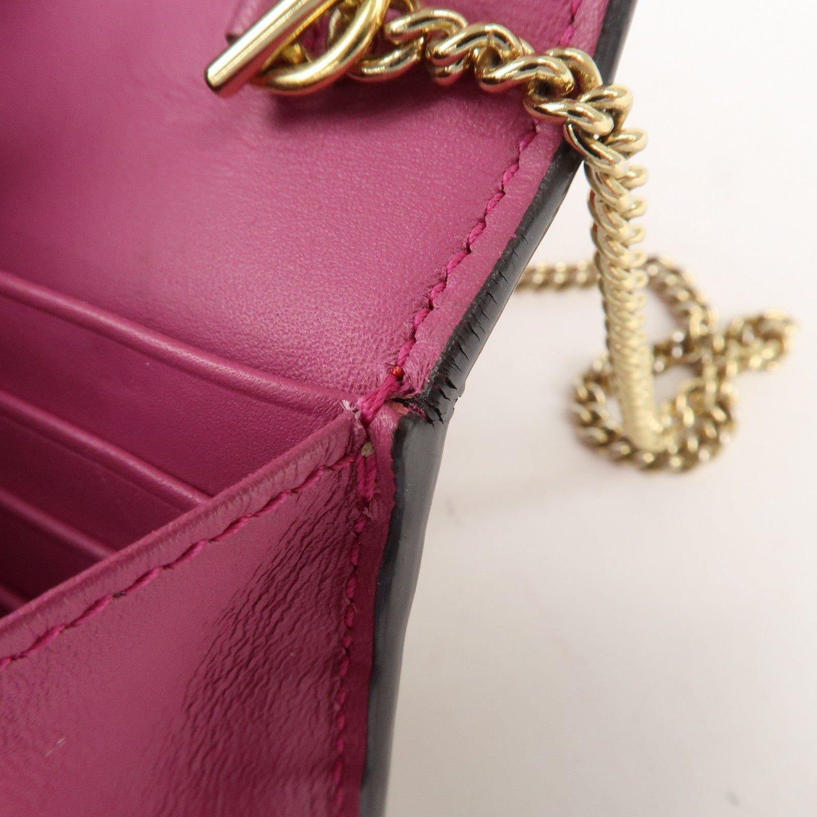 Gucci GG Supreme Leather Canvas Padlock Chain