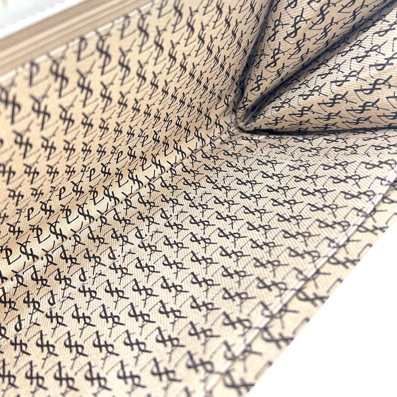 Saint Laurent Clutch bag 