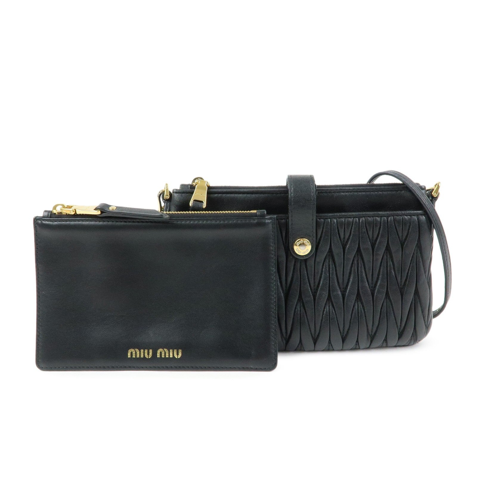 Miu Miu Matelasse Leather Gathered Shoulder Bag - Black, Leather שני חלקים!