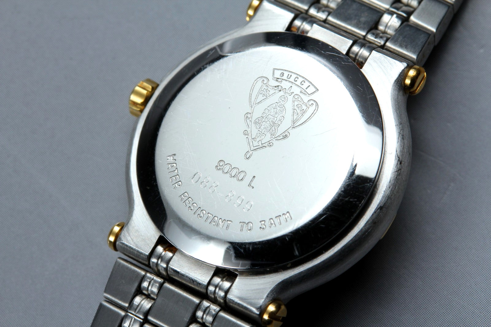 Gucci 9000L Wristwatch - White, Stainless Steel